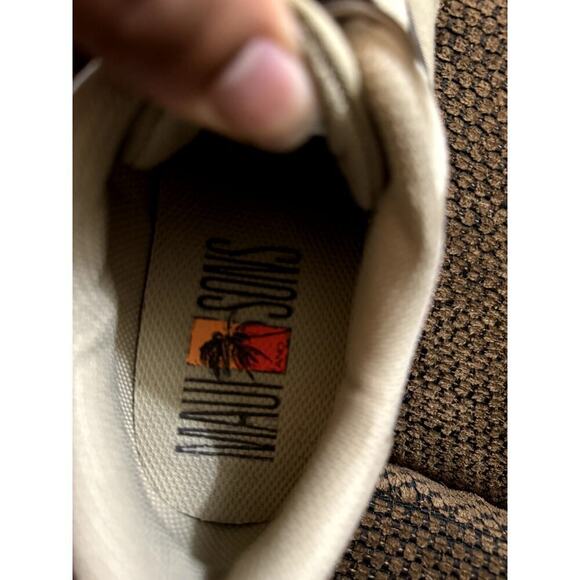 Surfer Shoes: MAUI and Sons SIZE: 8 - Picture 4 of 5